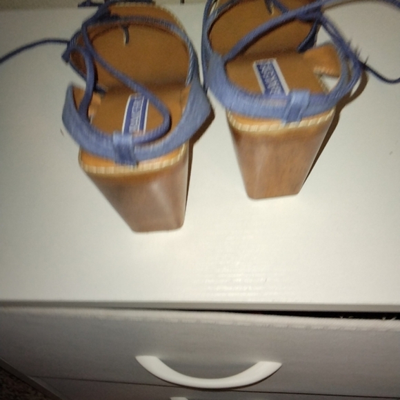 VINTAGE BAKERS Women's Black and Gray Sandals - Picture 3 of 8